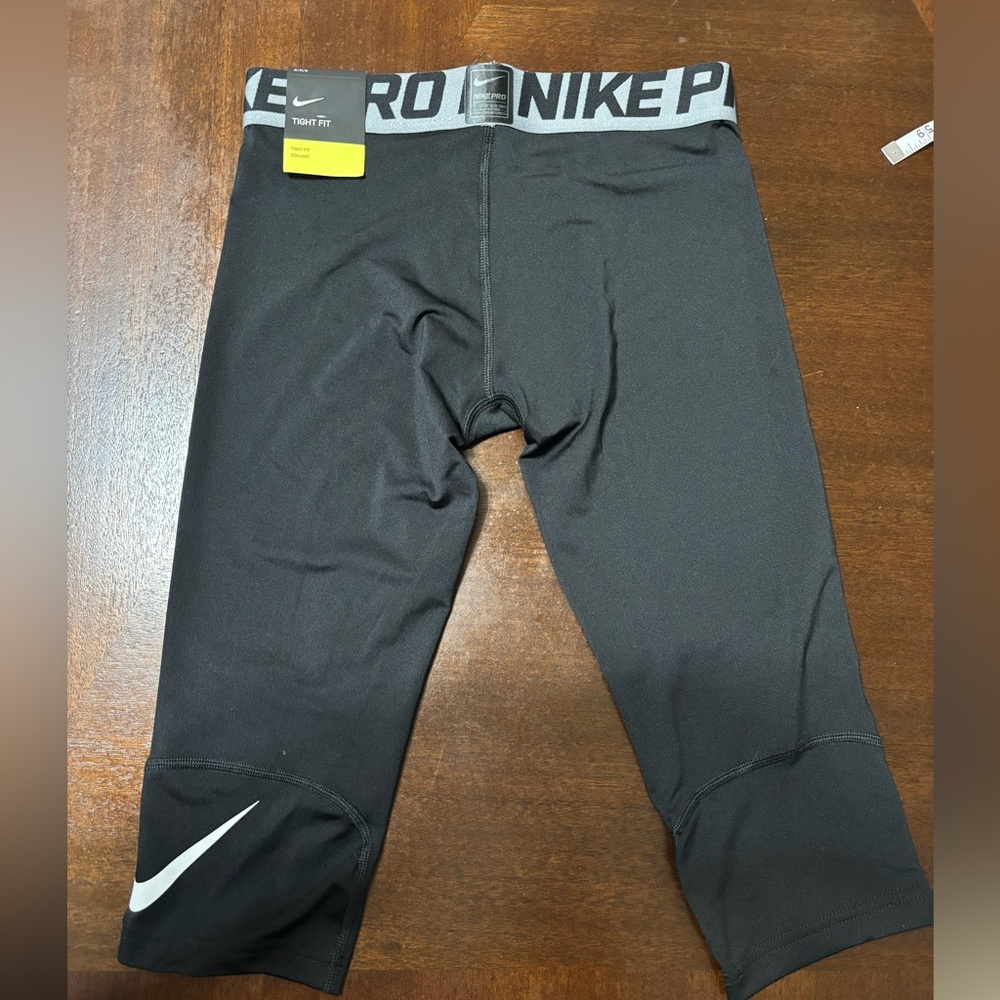 Nike Pro DRI-FIT Tight fit boys tights NWT - Picture 2 of 4